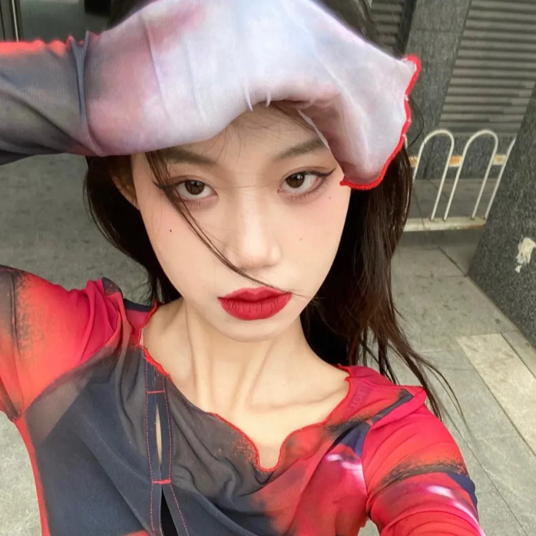 翠迪斗智黑猫